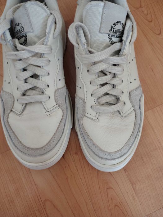 Кецове Adidas Supercourt