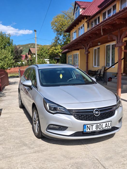 Vând Opel Astra K Sports Tourer An 2017 1.6 Cdti Euro 6 Manuala Proprietar Km reali Accept și schimb