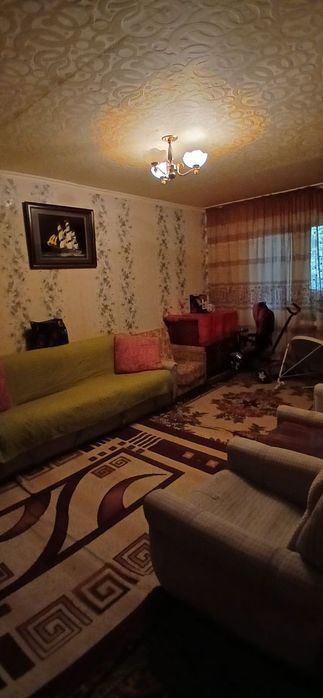 Продаётся 2-х комнатная квартира