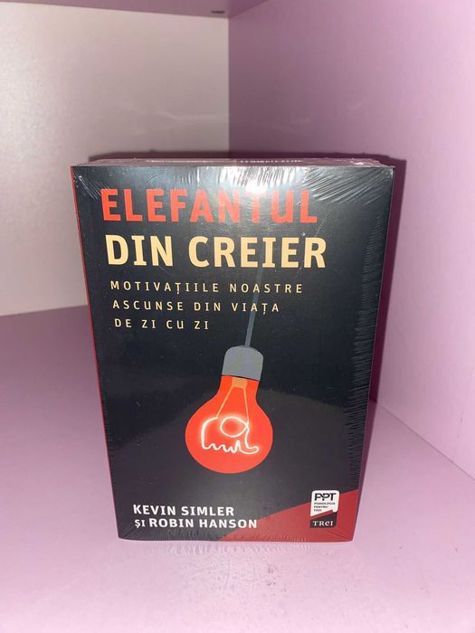 Carte Elefantul din creier
