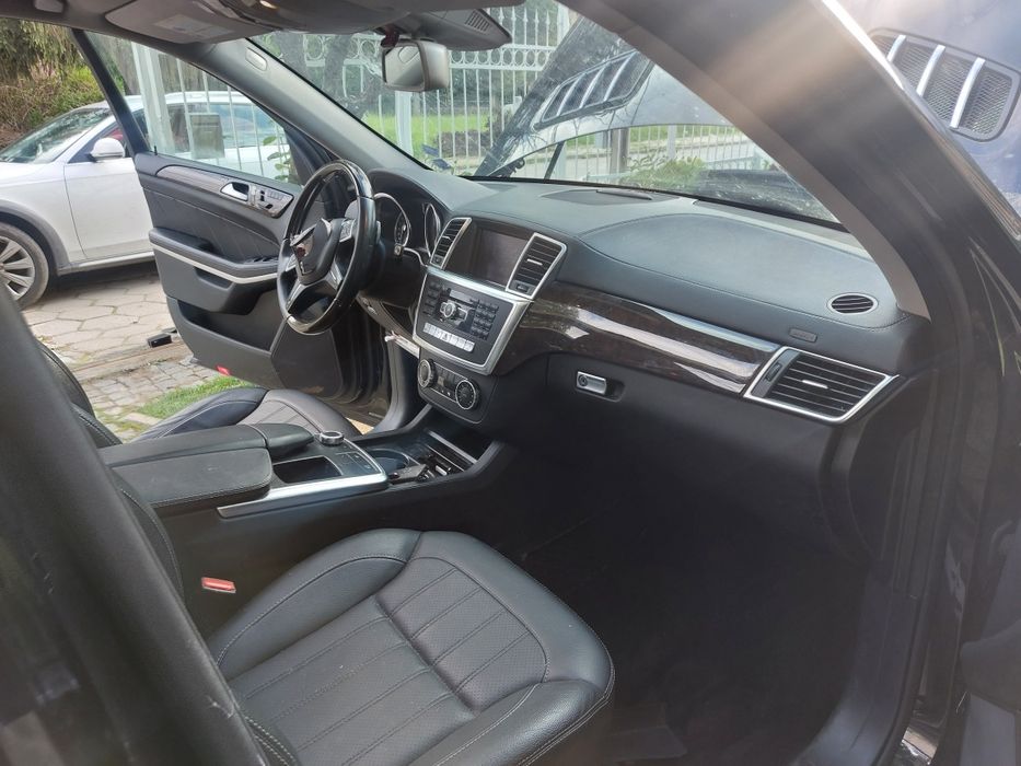 Mercedes  GL450 4-matic на части