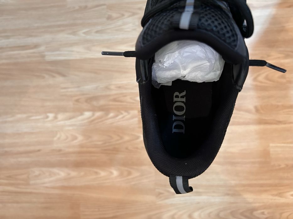 Dior b22, rainbow reflective