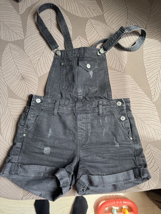 Гащеризон Bershka