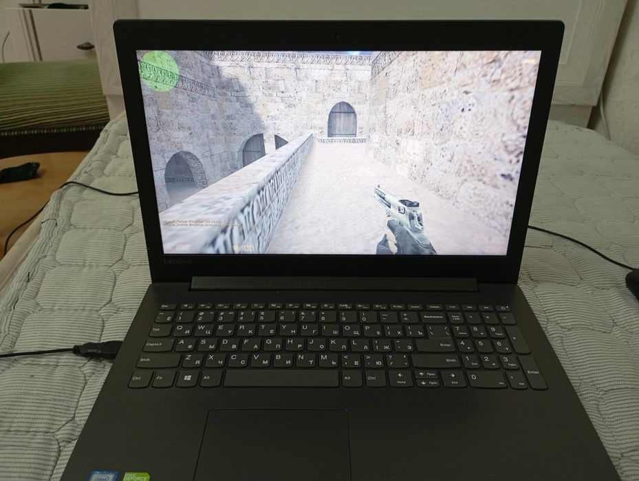 Продается ноутбук Леново