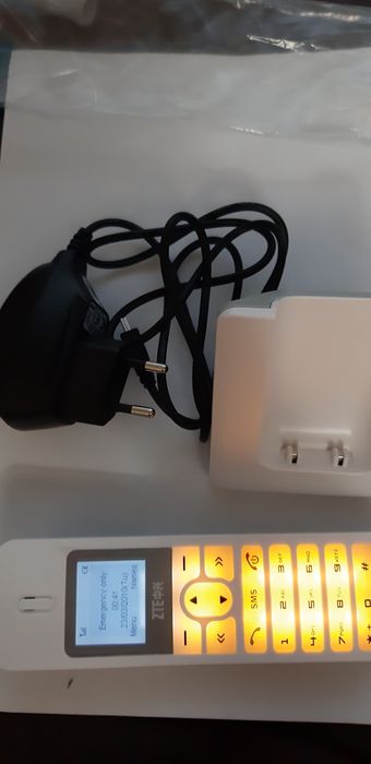 Telefon fixo mobil  ZTE WP650  cu sim
