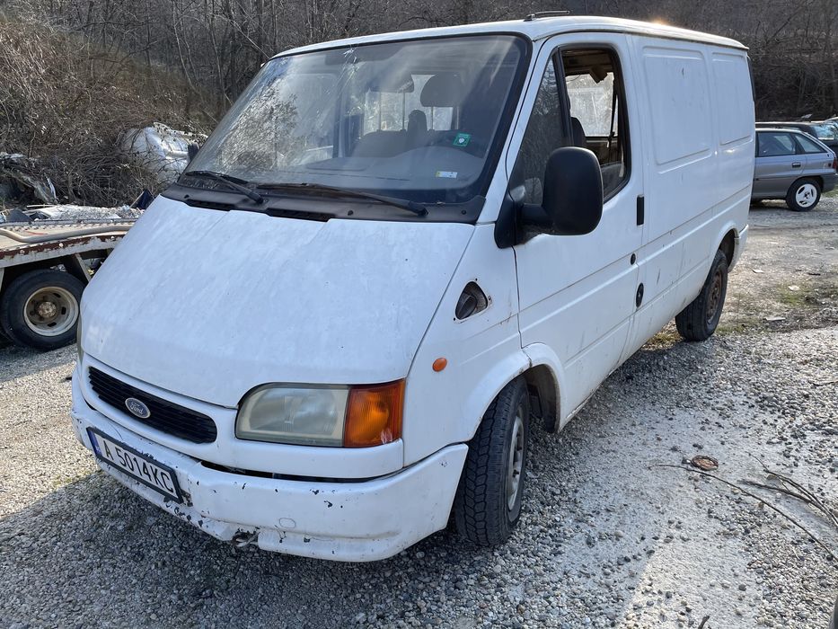 Ford Transit 2.5tdi 1997 На Части