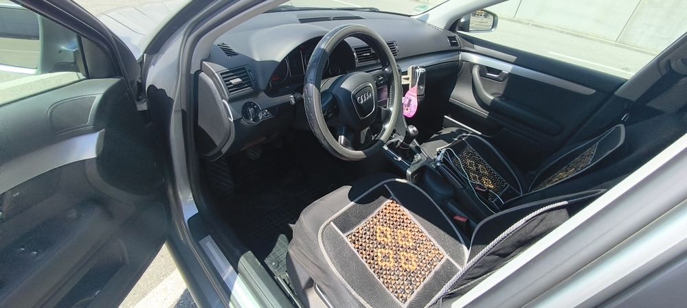 Audi A4 (B7) Întreținută