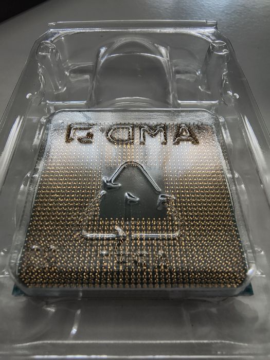 Ryzen 3 1200 с охладител Wraith Stealth