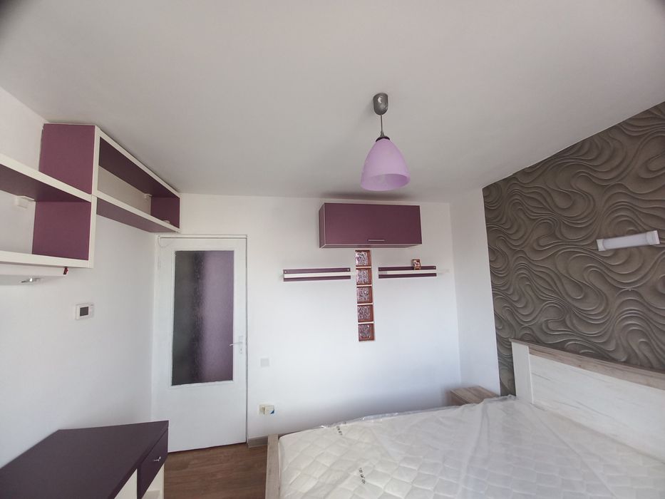 Inchiriez-ap. 1 camera