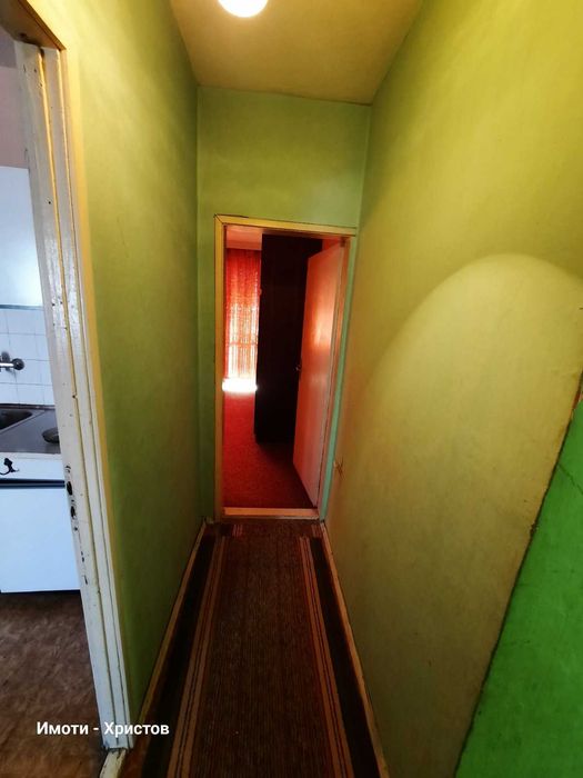 Продава се Двустаен апартамент в Шумен, Боян Българанов 2 - 76 кв.м за 906 €/кв.м - Снимка #9