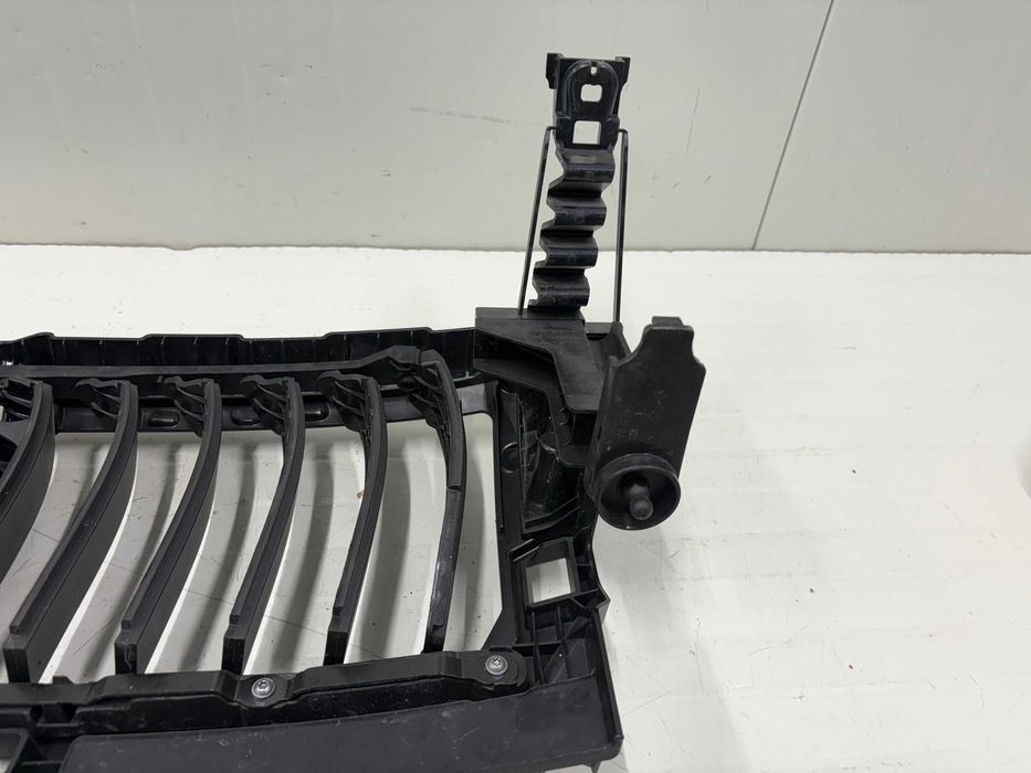 Жалюзи с клапи БМВ Г26 BMW G26 / Основа бъбреци БМВ Г26 BMW G26