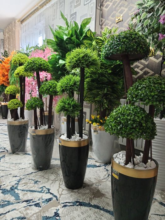 Suniy gullar. Suniy daraxtlar. Искусственные цветы и растения, деревья