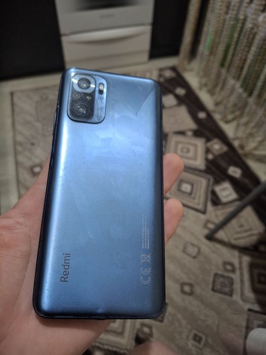 Продам Redmi note 10s 6/126