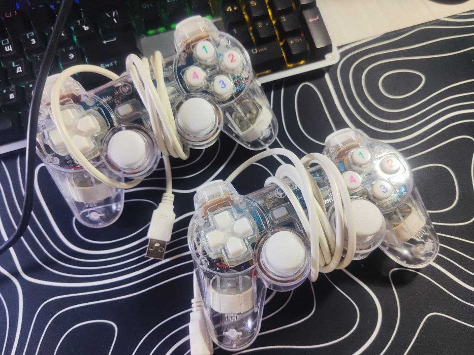 Проводные USB геймпады (2 штуки)