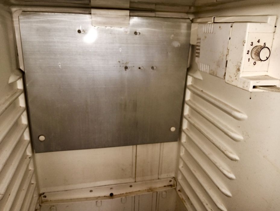 Холодильник Бирюса самовывоз