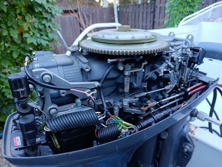 ПРОДАМ катер Прогресс-4 ,двигатель   Yamaha 55,с телегой