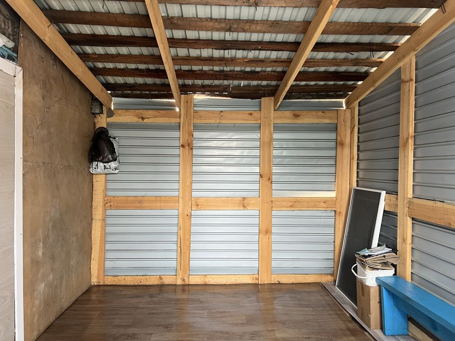 Продам жилой дом вместе с боксом под СТО