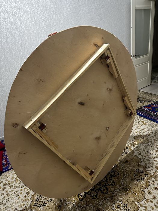 Стол сатылады улкен