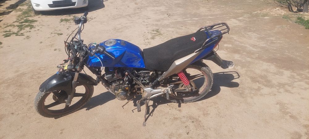 Fekon sotiladi qiziqganlar bulsa