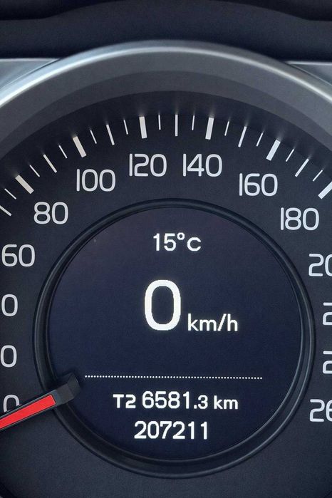 Volvo V40 D3 2016 - 150CP Diesel