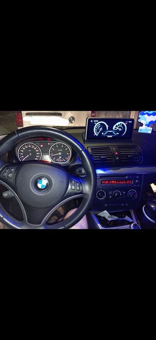 BMW SERIA 1 E81 2010 2.0 BENZINA