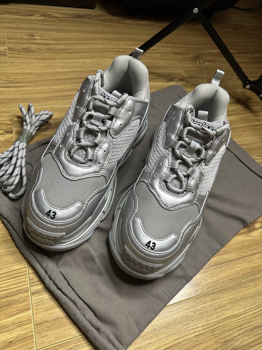 Balenciaga triple s