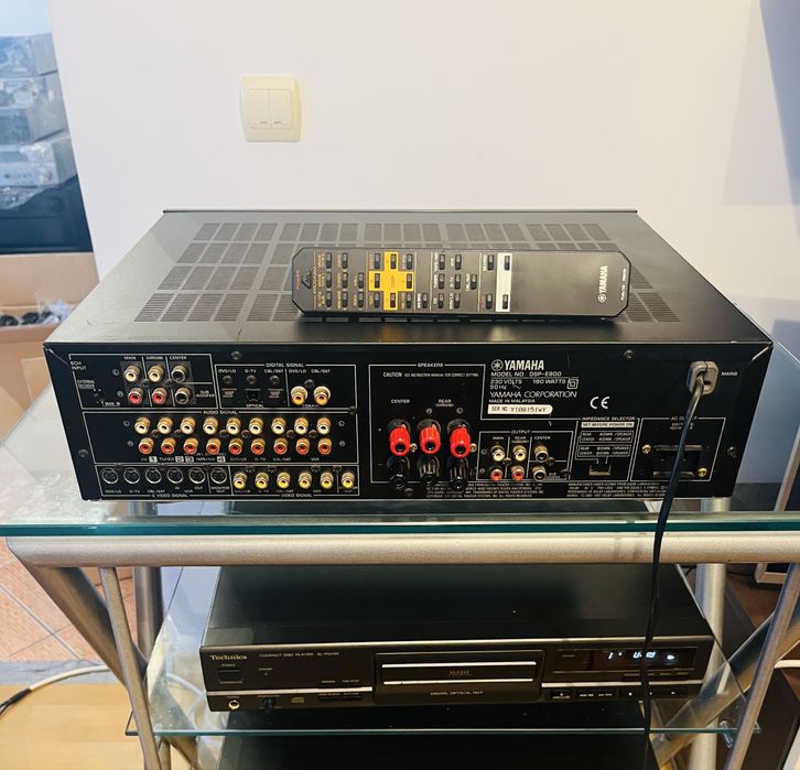 Amplificator si Procesor Yamaha DSP-E800