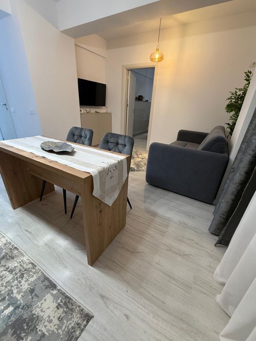 Inchiriez apartament 2 camere direct de la proprietar!