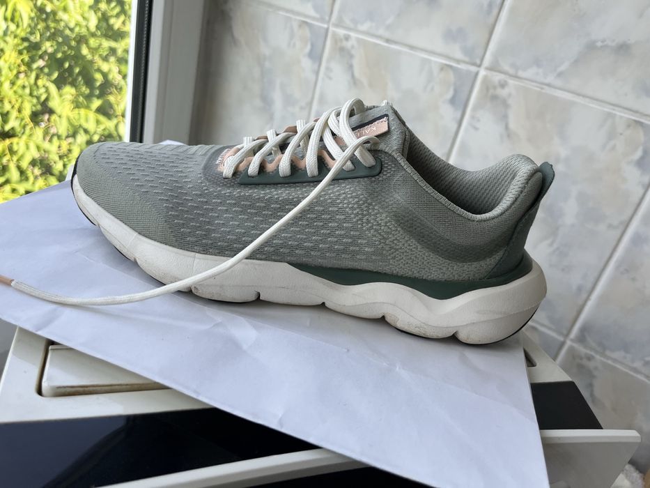 Маратонки от Декалон