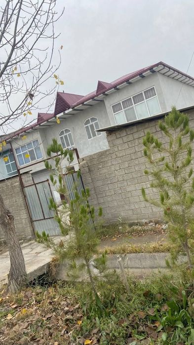 Shahar markazidagi uy