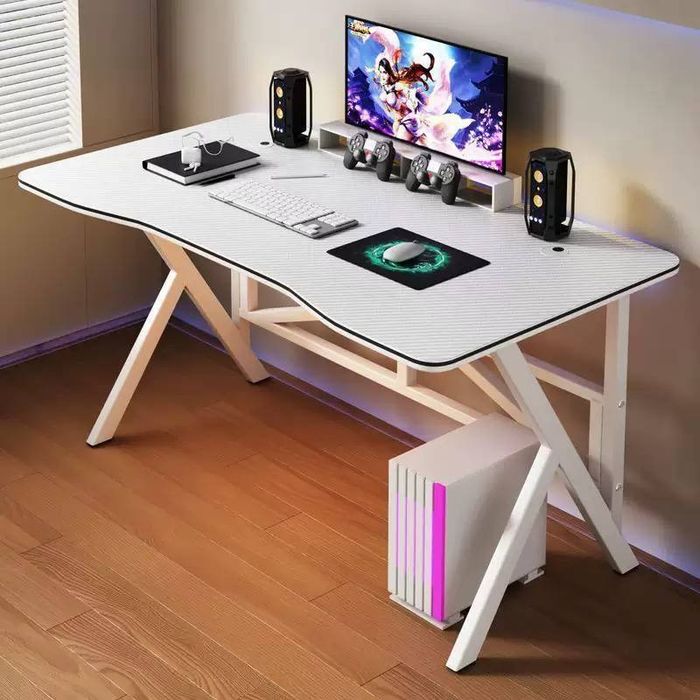 Игровой стол для компьютера