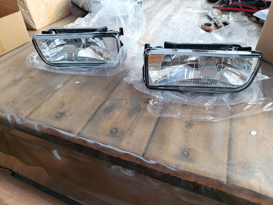 Противотуманные фары е36,E36 пара, белые и жёлтые