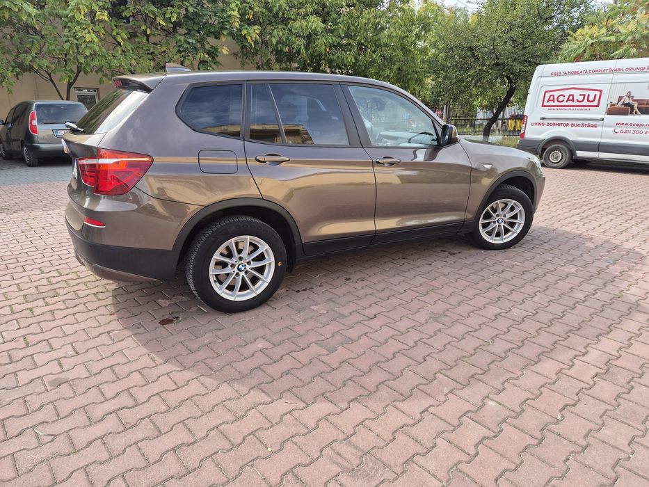 BMW X3 2.0 D x=drive 184 cp Xenon maro interior bej