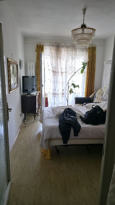 Vand apartament 3 camere, centru