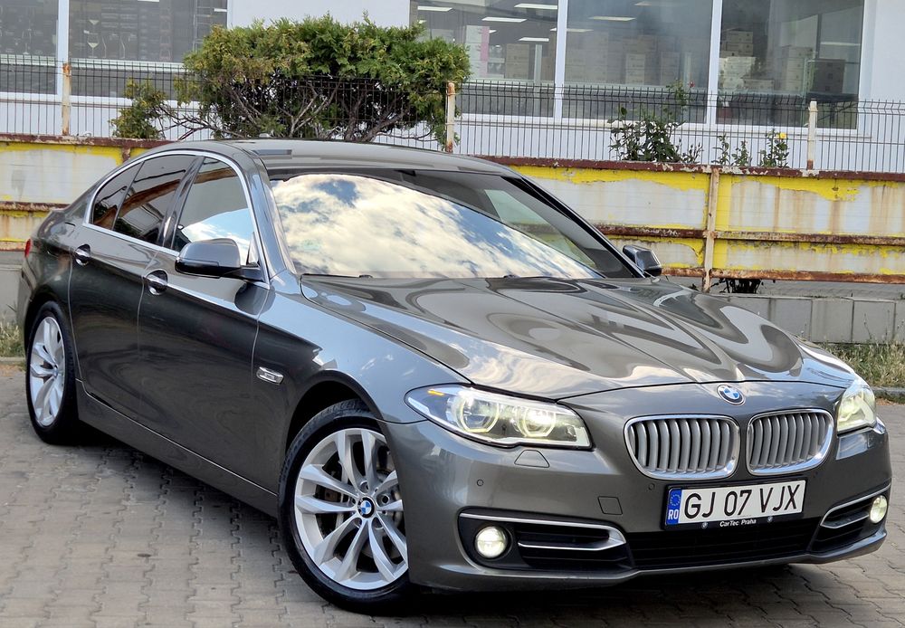 BMW F10 525d xDrive LCI *2014* 2.0d E6 *Modern Line* LED/Bord Digital