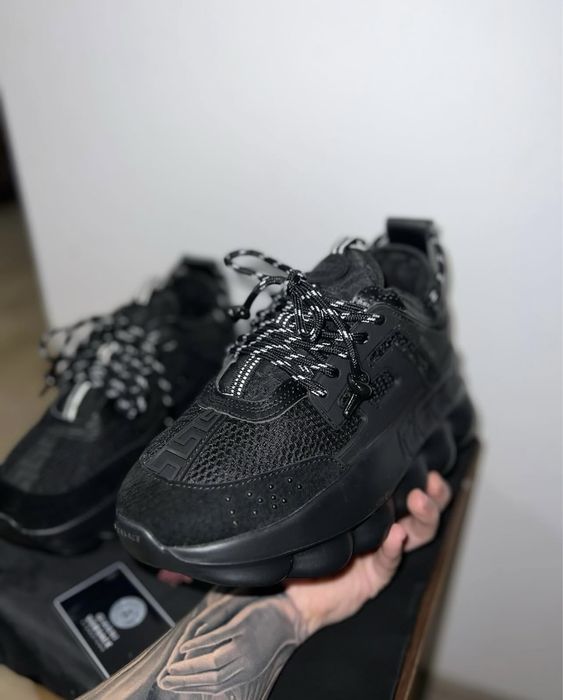 Adidasi versace chain reaction negrii  40-44