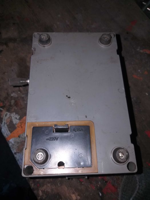 мегаомметр электромеханический