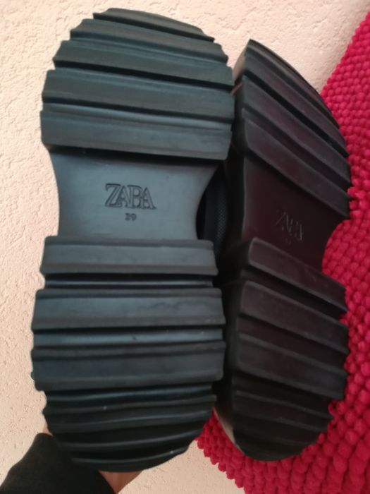 Ghete Zara nr 39 piele naturala