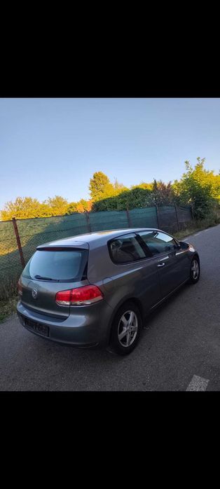 VOLKSWAGEN Golf 2010 — imagine 4