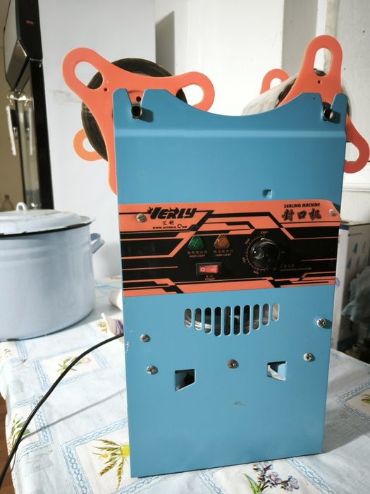 Запайщик стаканов Verly WY-802F