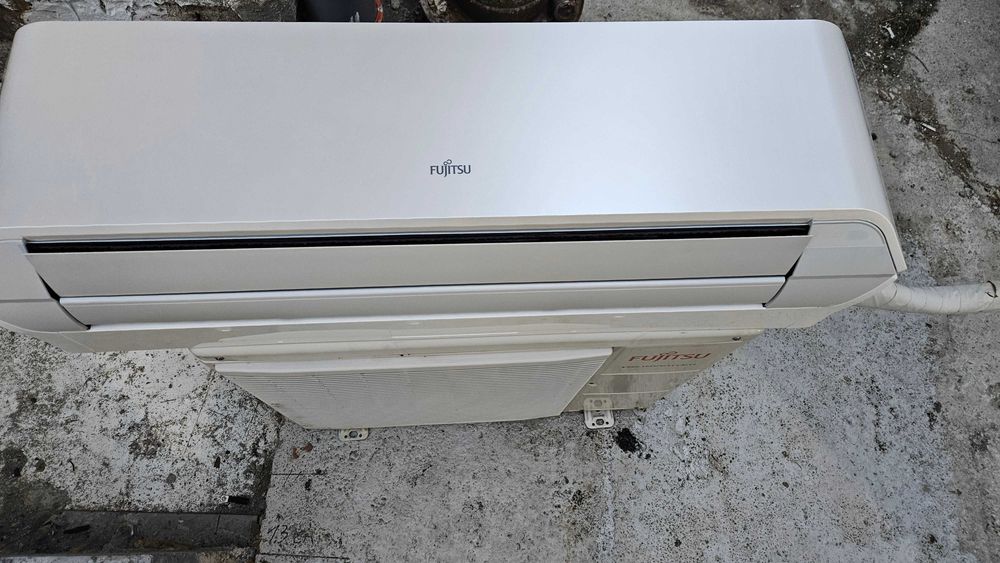 Климатик Fujitsu