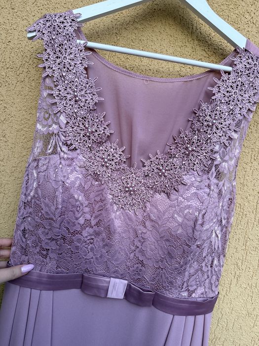 Rochie eleganta.