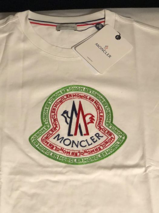 Tricou Moncler , calitate premium , pe stoc , nou , L