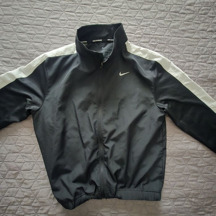 Nike Dri-FIT Swoosh Run