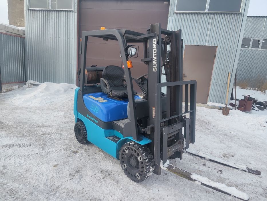 Продам вилочный погрузчик. Кара