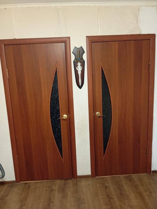 Продам межкомнатные двери БУ