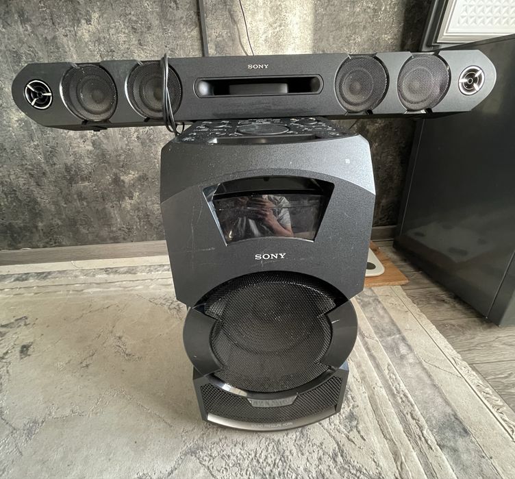 Караоке музыкальный центр