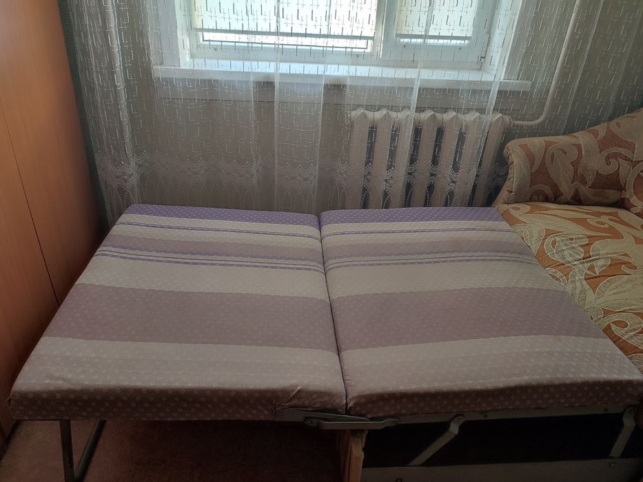 Подростковый диван