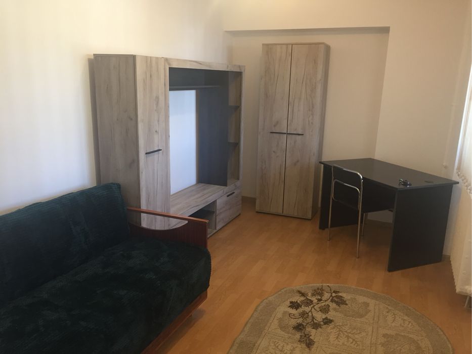 Inchiriez apartament doua camere in marasti