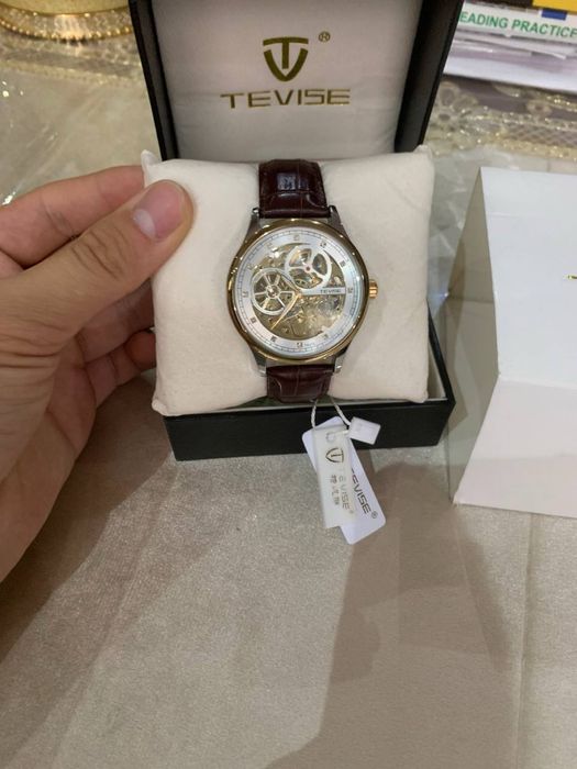 Продается T820E - стиль и механика в одном корпусе